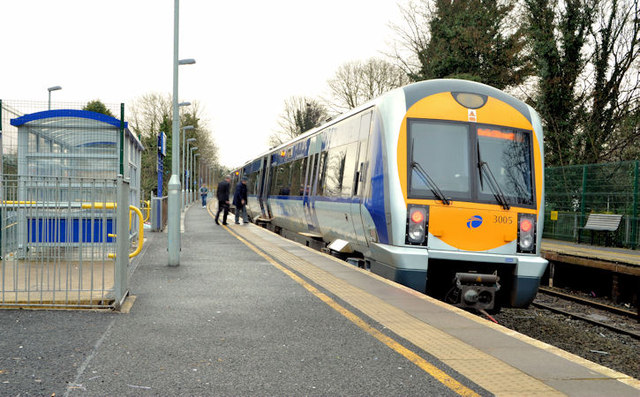 translink-new-airline-train-service-derry-to-belfast-international